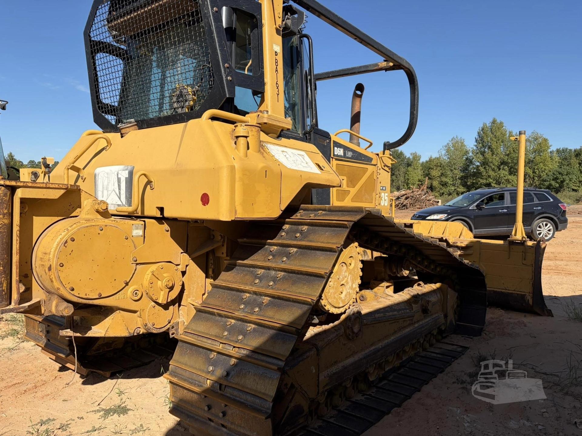 2014 CATERPILLAR D6N LGP for sale in Lindale, Texas — photo 4