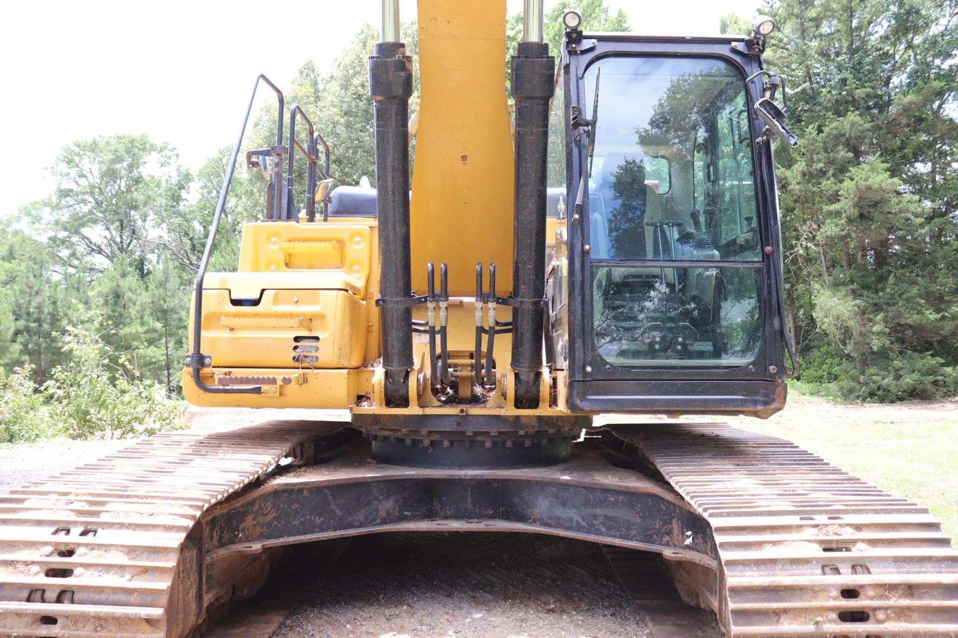 2018 CATERPILLAR 326FL for sale in Lindale, Texas — photo 39