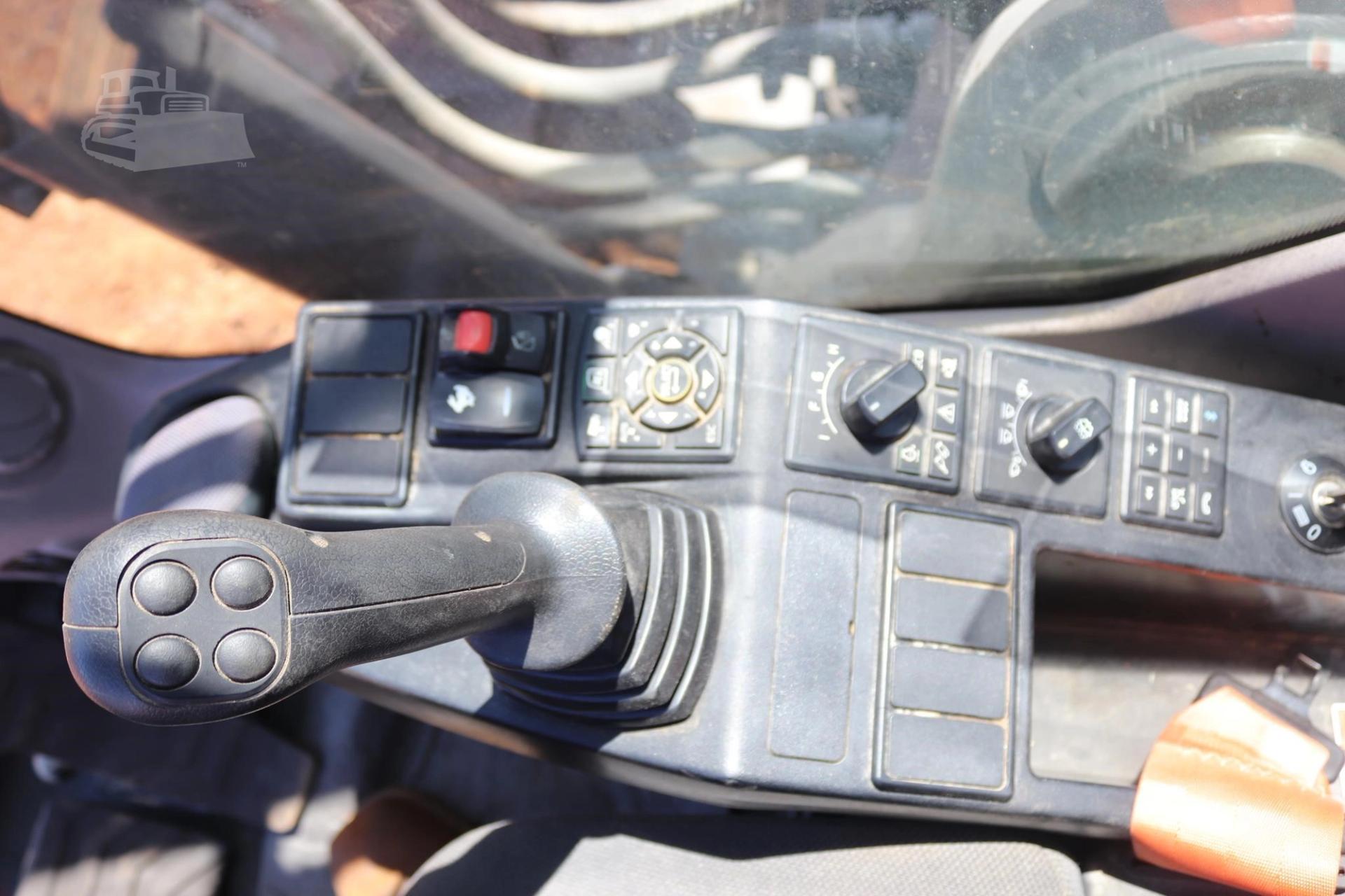 2022 VOLVO EC160EL for sale in Lindale, Texas — photo 41