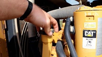 2018 CATERPILLAR 415F2 IL video 2
