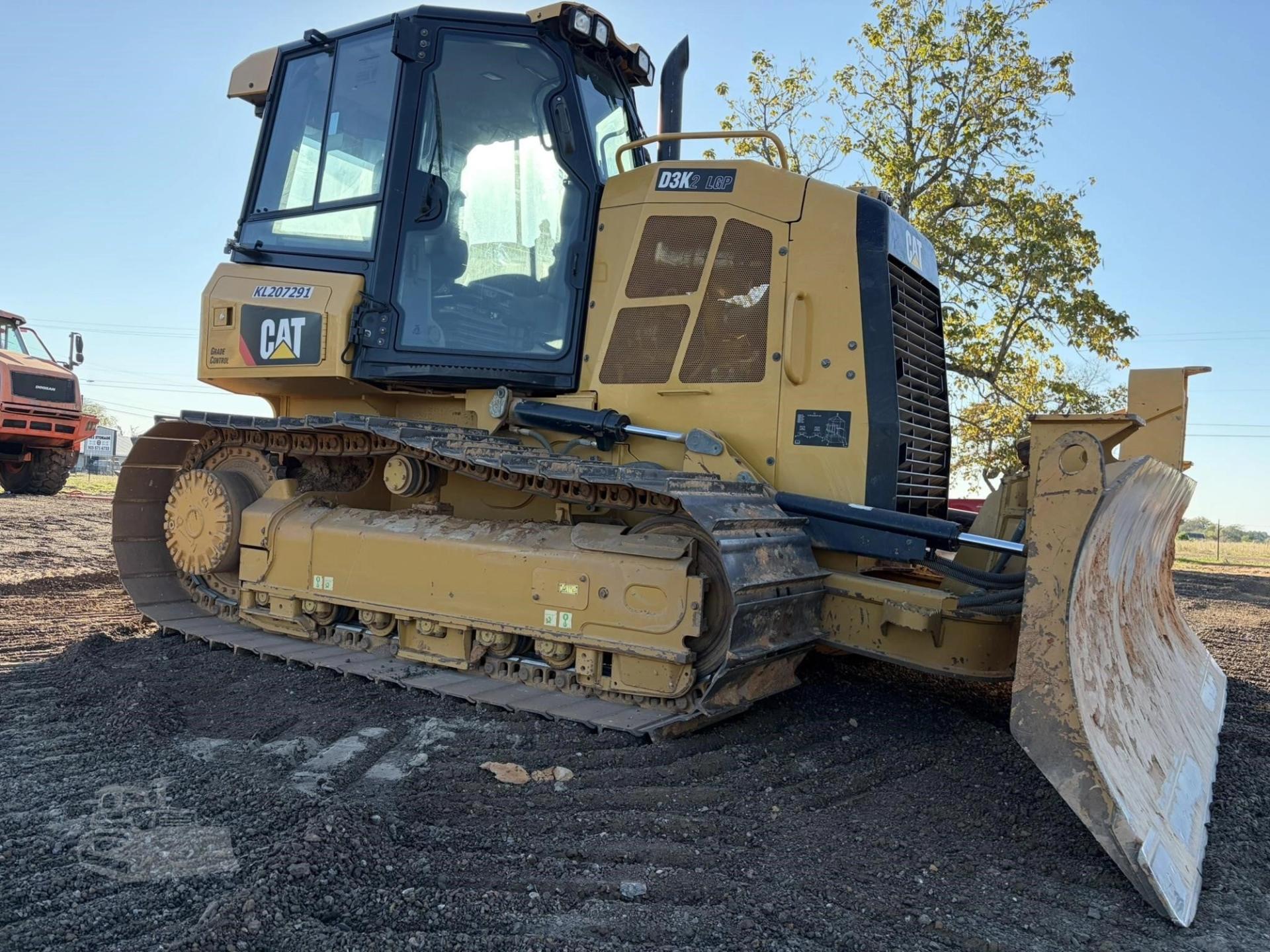 2020 CATERPILLAR D3K2 LGP for sale in Lindale, Texas — photo 4