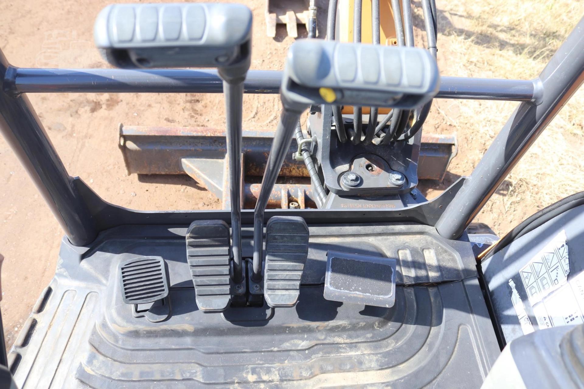 2017 CASE CX26C for sale in Lindale, Texas — photo 26