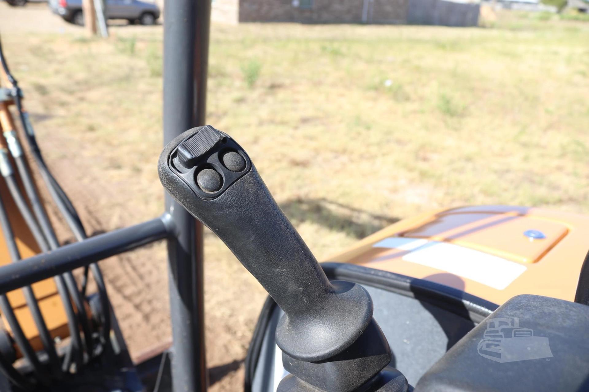 2017 CASE CX26C for sale in Lindale, Texas — photo 27
