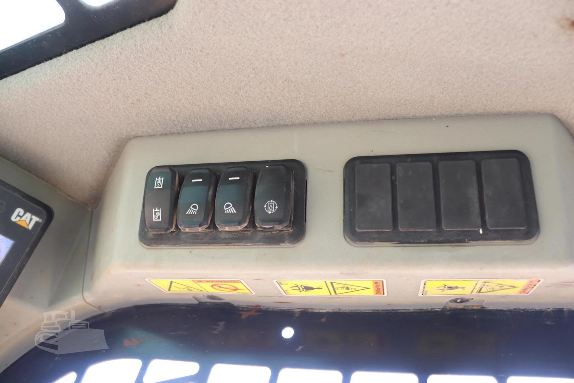 2020 CATERPILLAR 279D3 for sale in Lindale, Texas — photo 27
