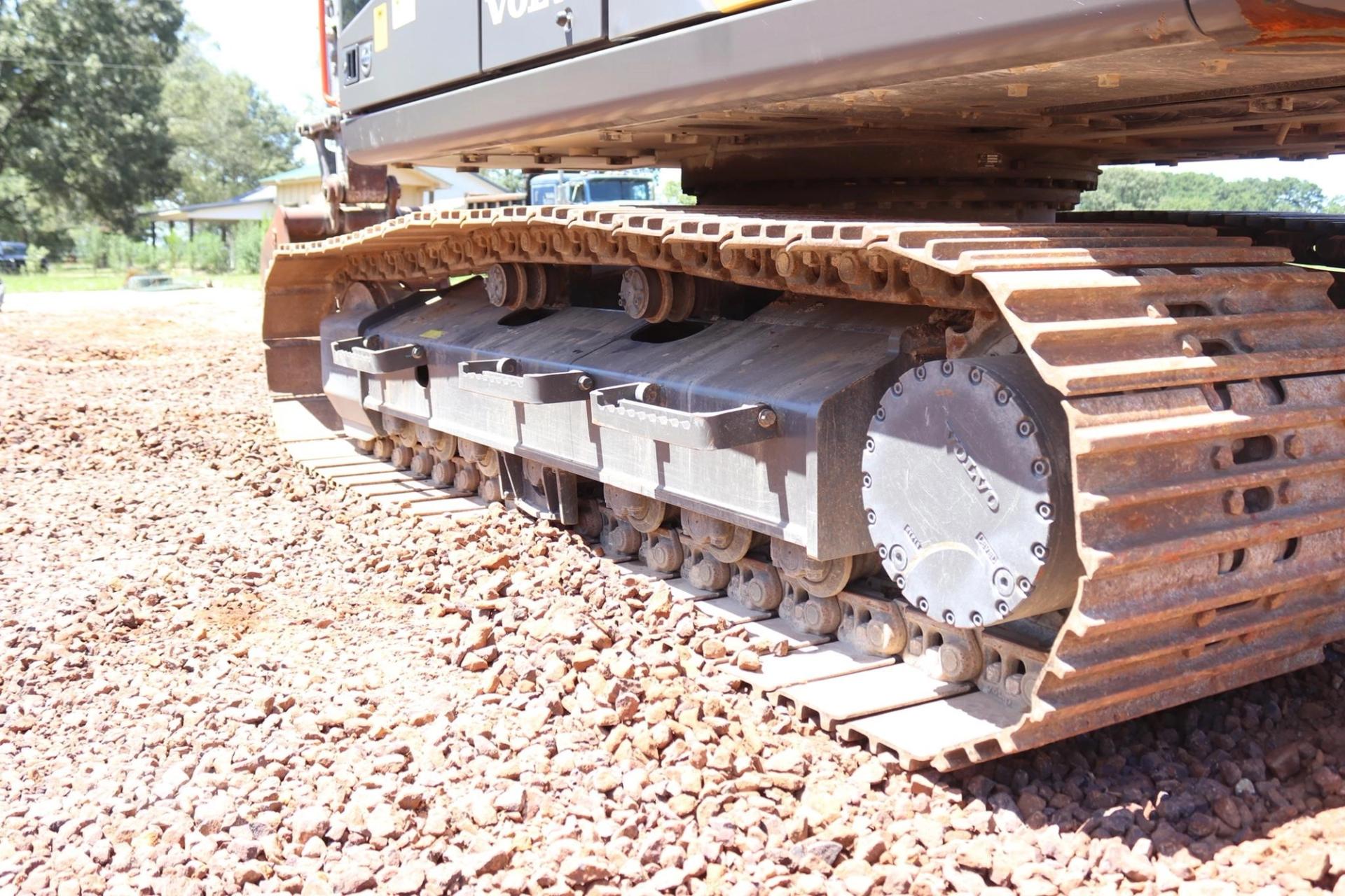 2022 VOLVO EC160EL for sale in Lindale, Texas — photo 12