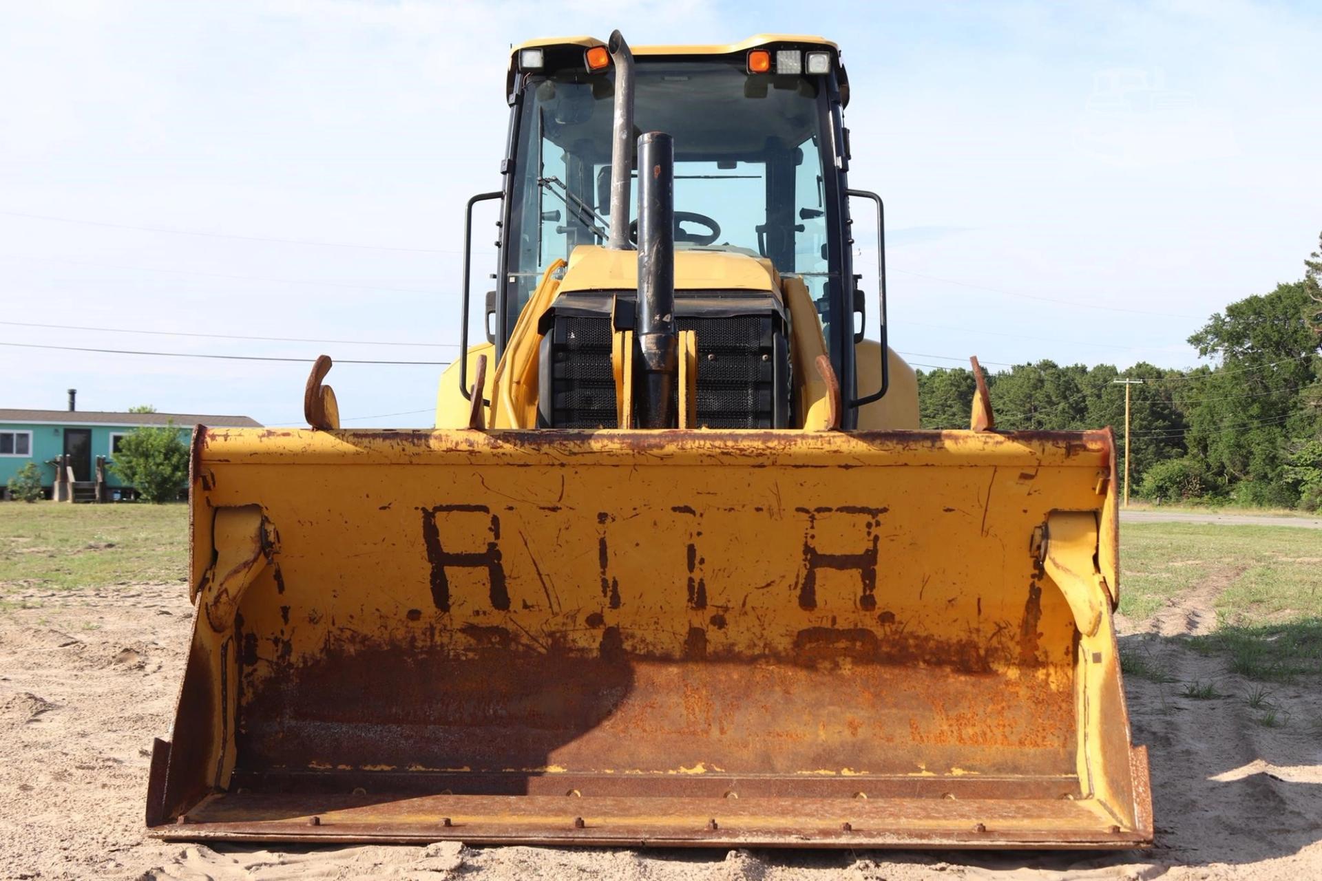 2018 CATERPILLAR 415F2 IL for sale in Lindale, Texas — photo 17