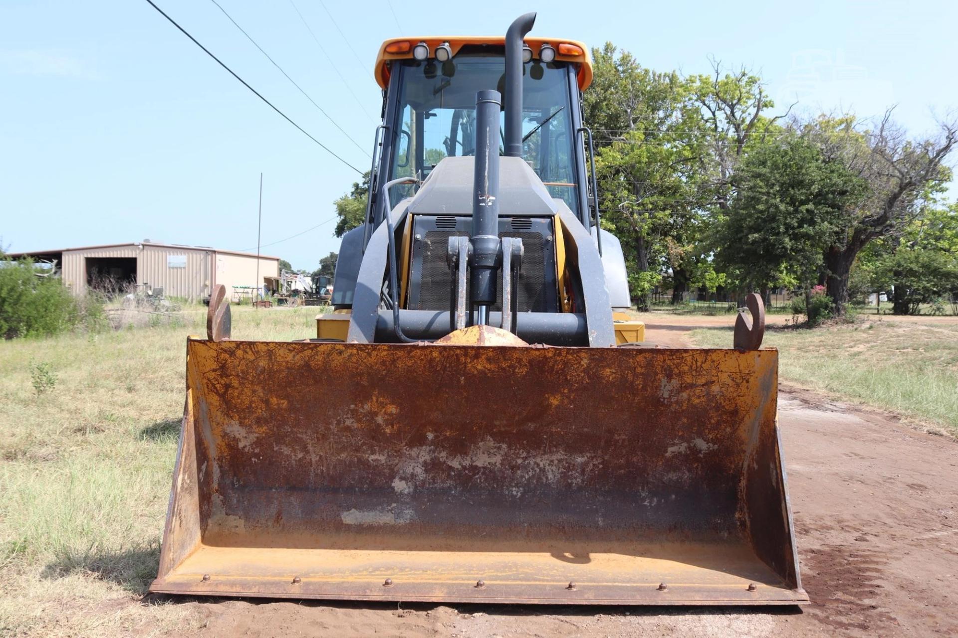 2019 DEERE 310L for sale in Lindale, Texas — photo 20