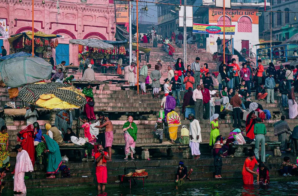 Varansi Ghats - Uttar Pradesh, India 2