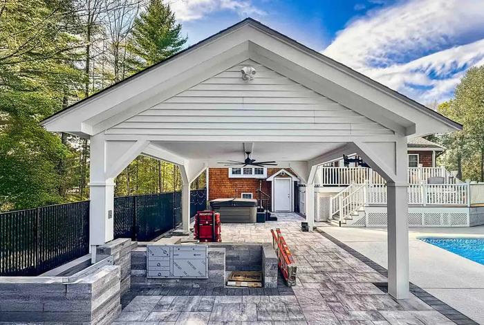 Custom Pool Pavilion