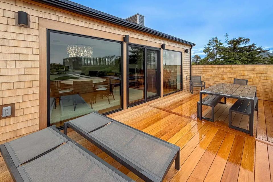 Furnished Garapa terrace off the sliding glass doors