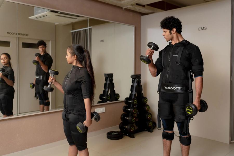 Behind the Experience: A Wellness Photography Shoot at Vieroots, Kochi — photo 73