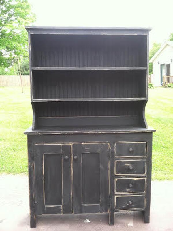 Deluxe Hutch 5