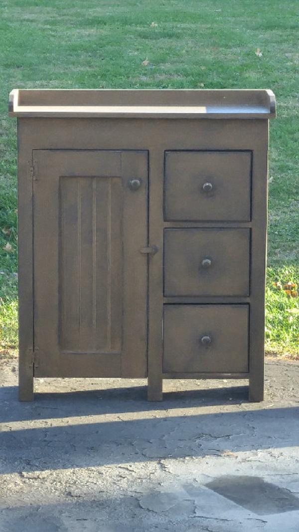 Cabinet #33