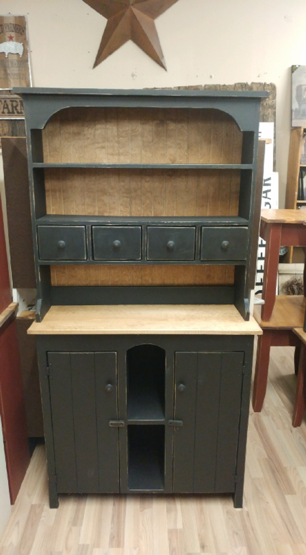 2pc Hutch #10