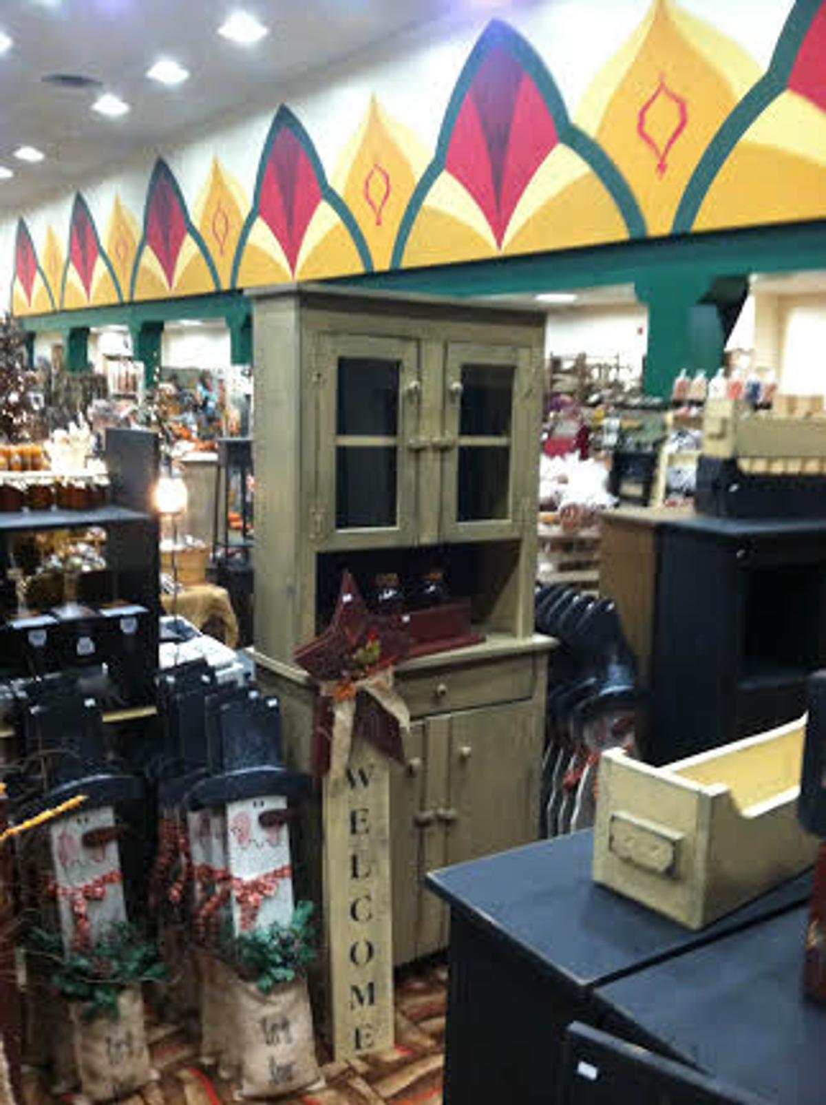 2pc Hutch #7