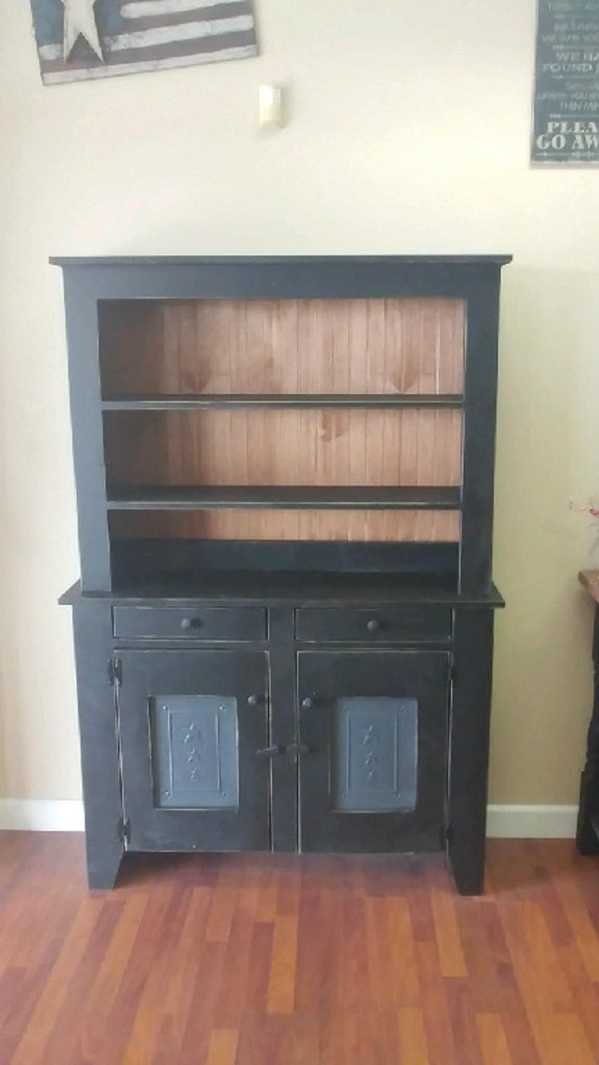 2pc Hutch #3 Tin Doors