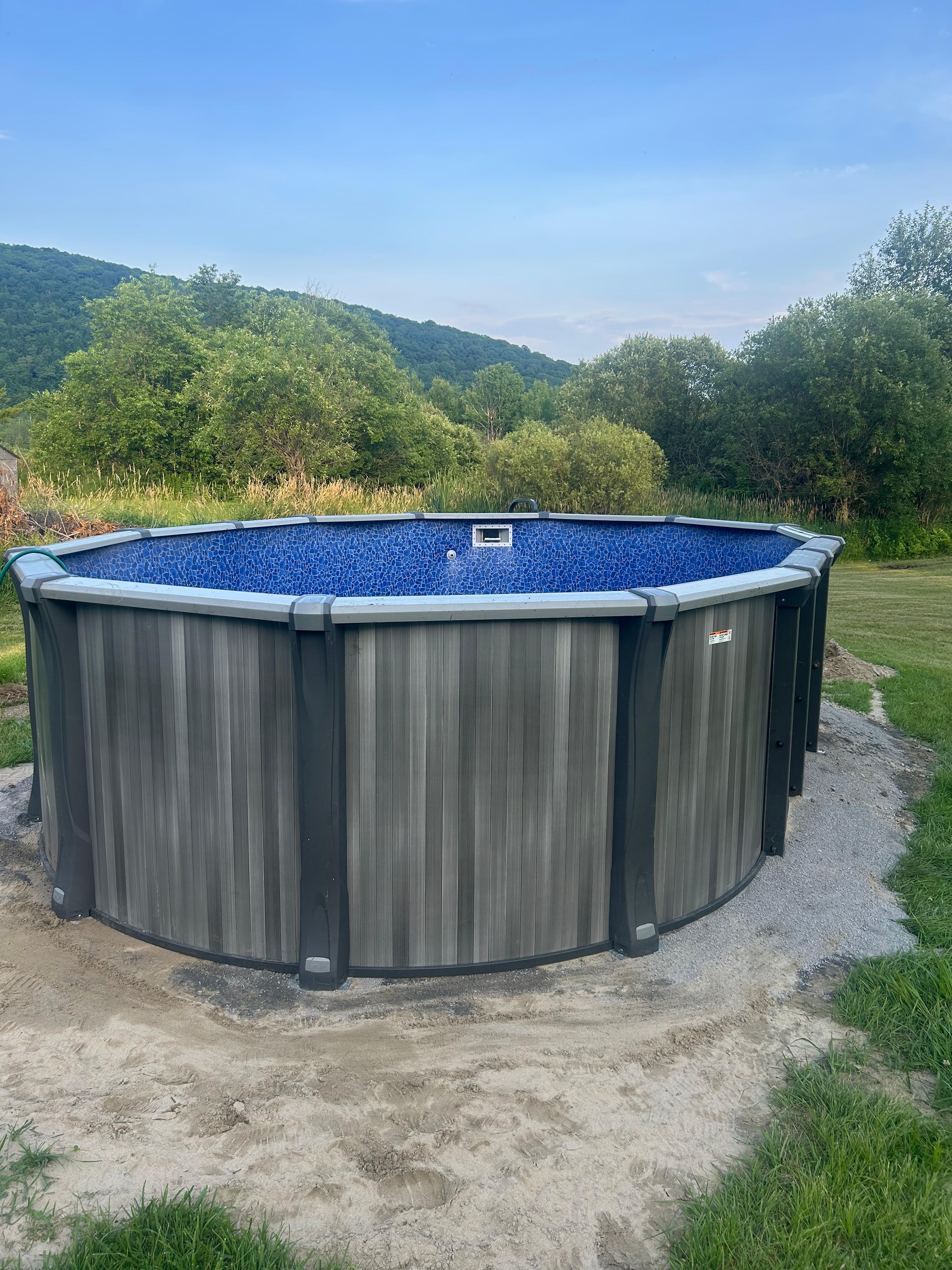 Piscine hors terre finie