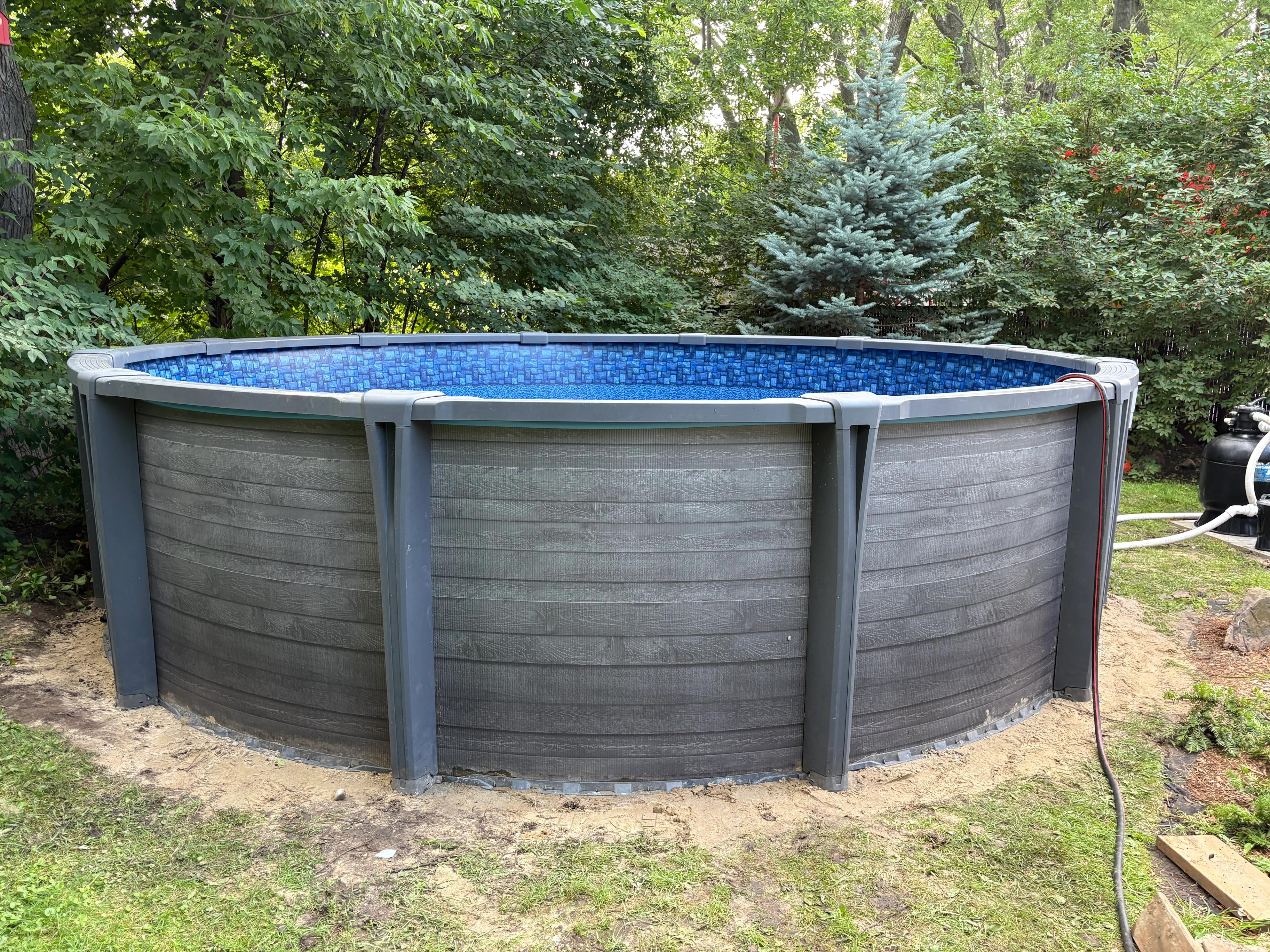 Piscine hors terre finie