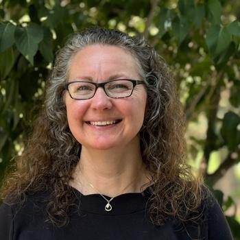 Anna Merrill headshot