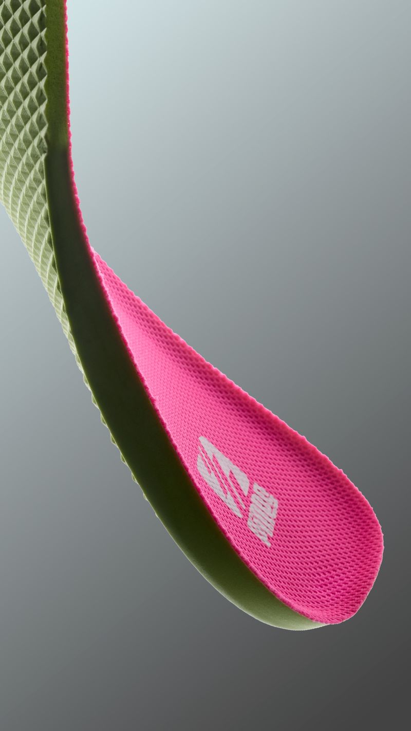 Alt-4™ Drop-in midsole. 