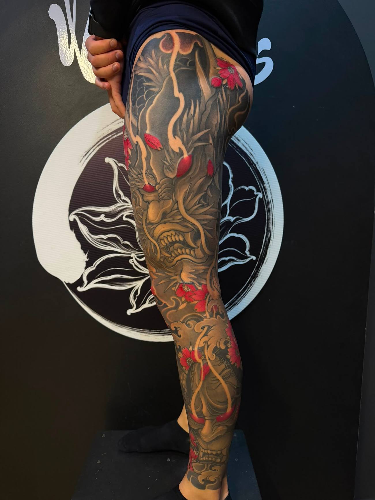 Phil - Black and grey oriental leg sleeve
