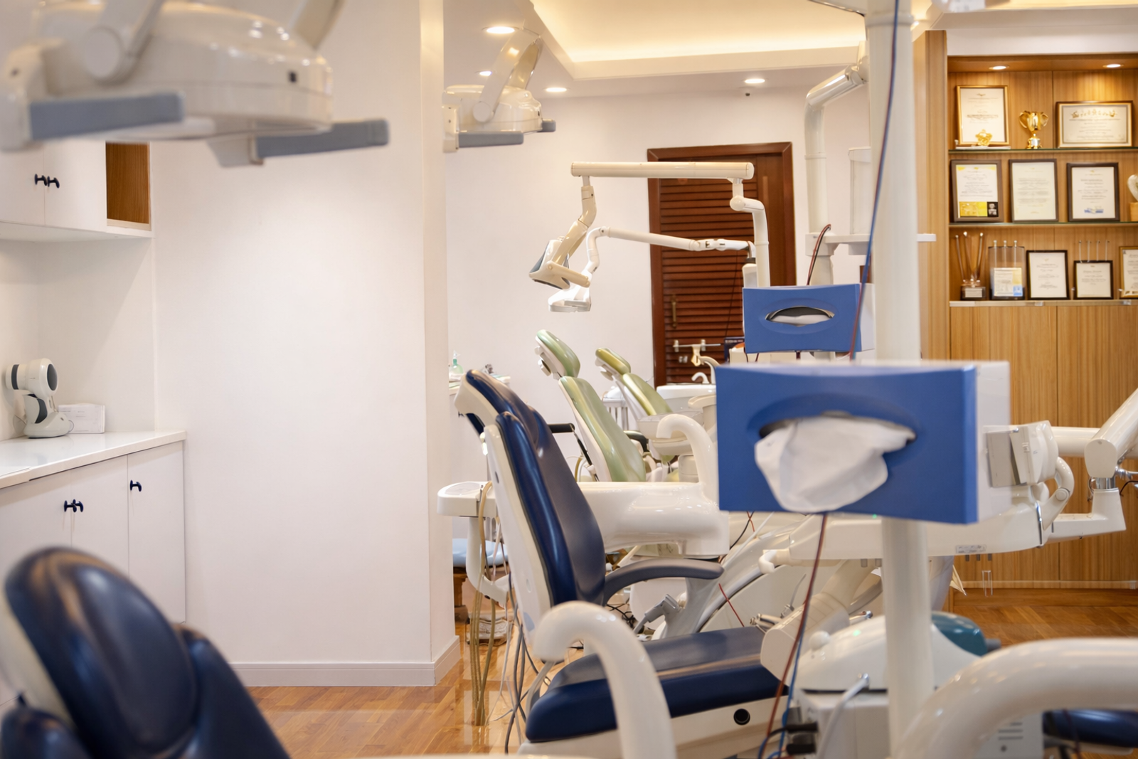 Advanced Dental Units