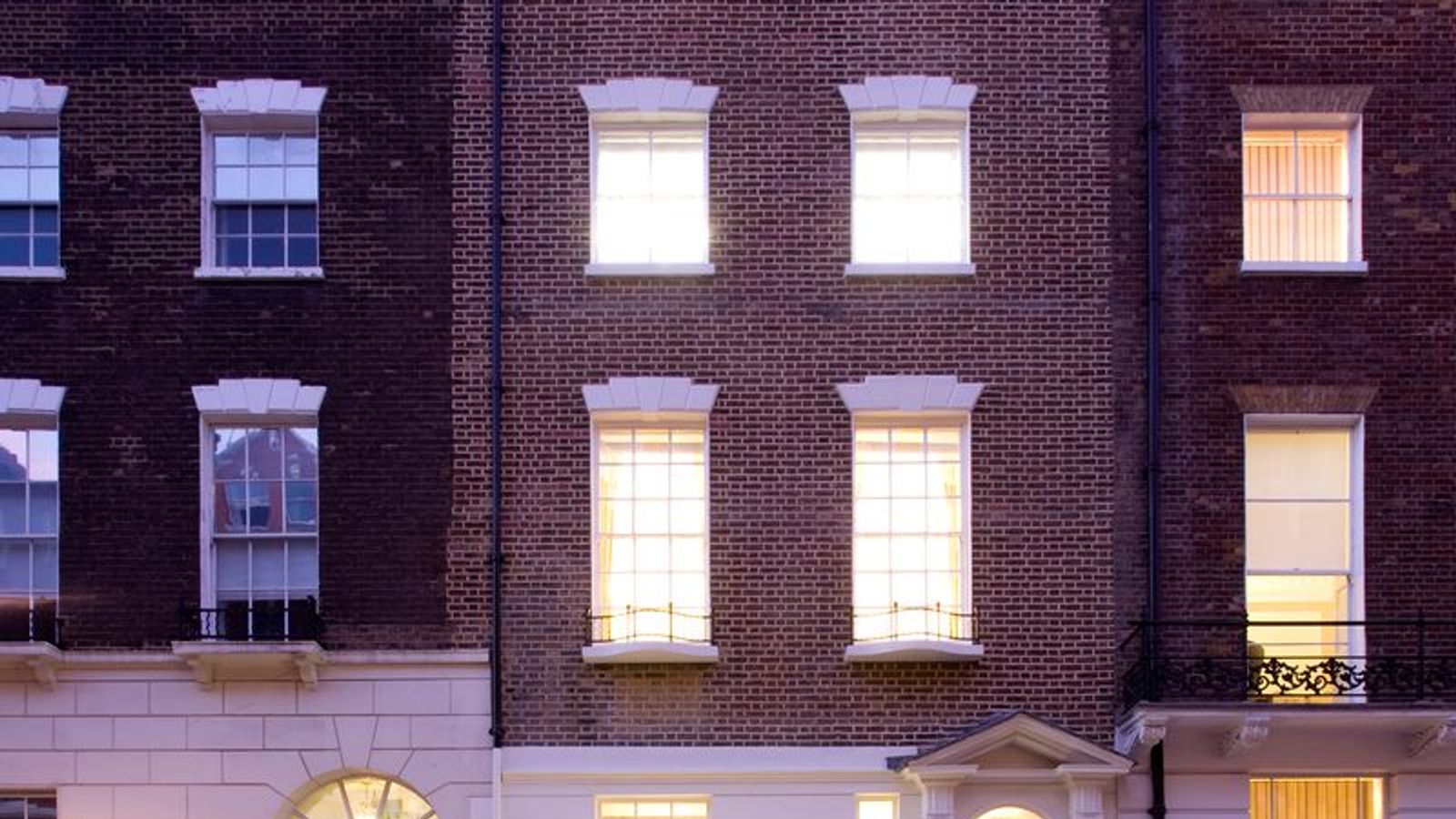 52 Queen Anne Street London