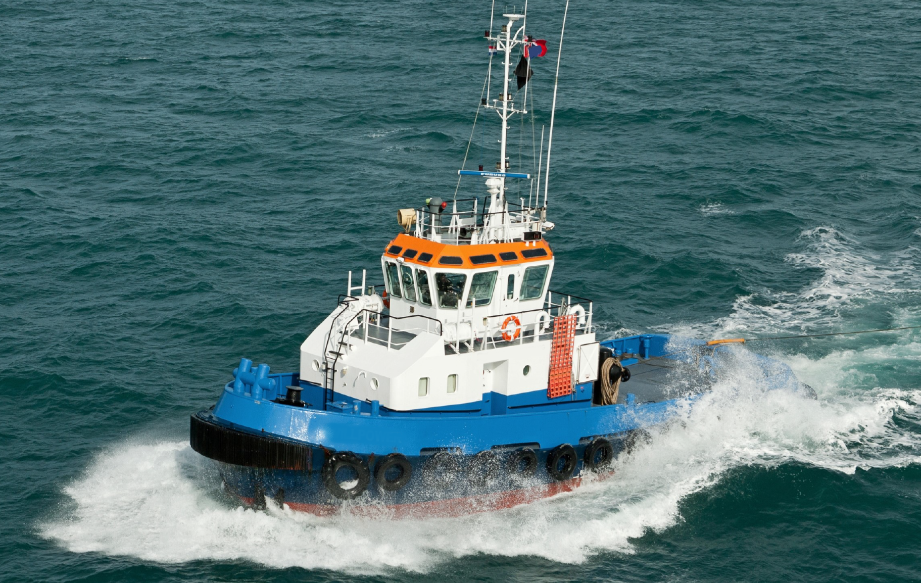 Damen 2207, Twin Screw Tug thumbnail 3