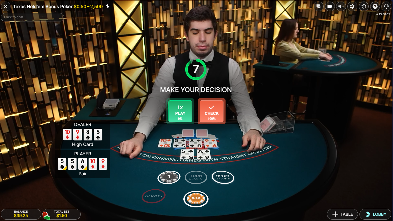 플레이어 액션이 진행되는 Evolution의 Texas Hold'em Bonus Poker 라이브 카지노 베팅 라운드 - Flush