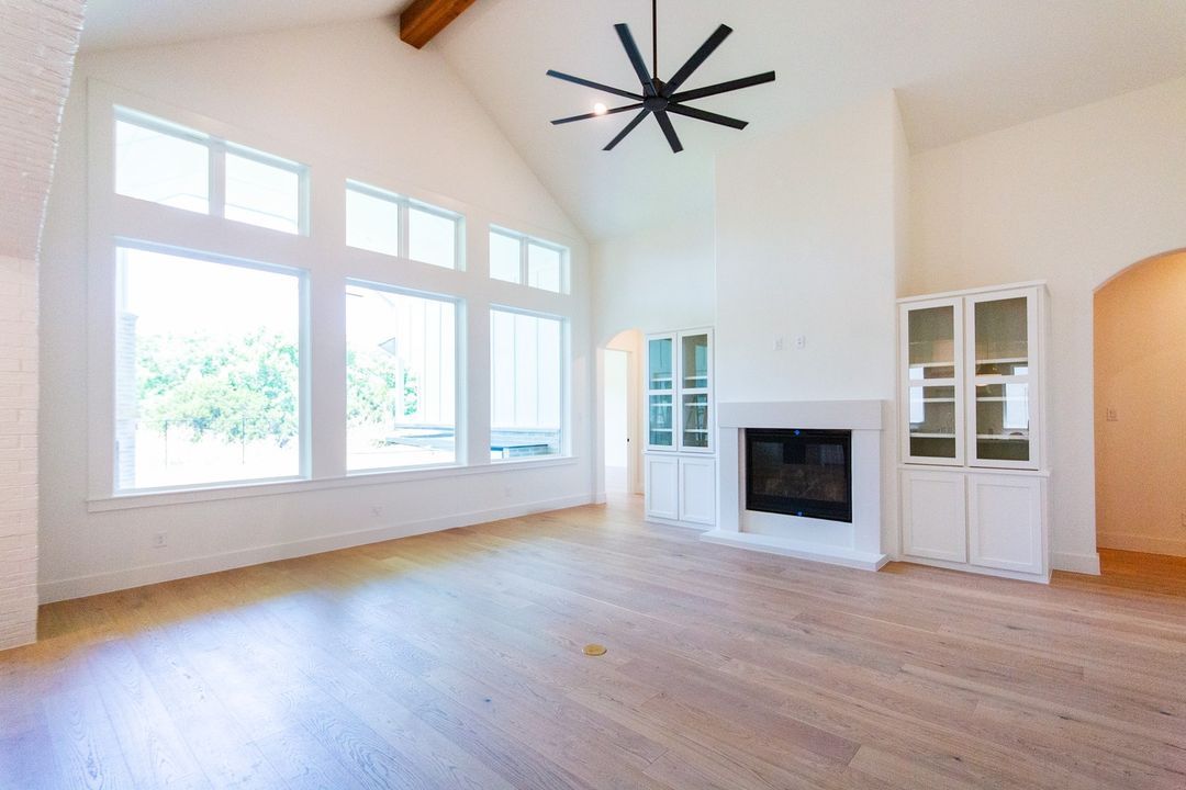 Cast Stone Fireplace Hearths: Flushed vs. Raised – Which is Right for You?