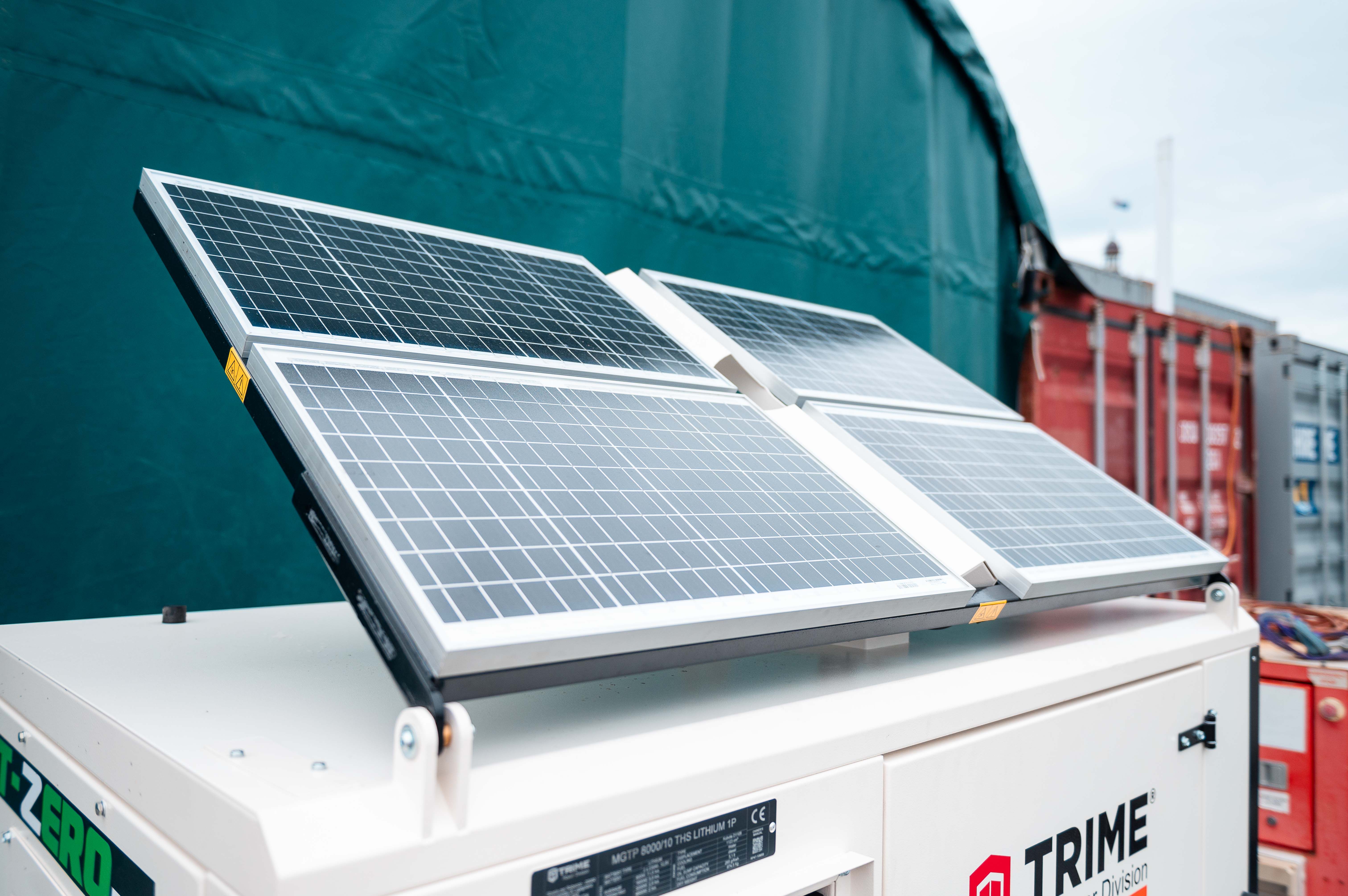 Hybrid solar generator in action in on a construction site in New Zealand