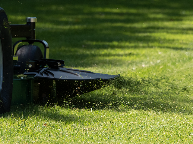 Lawn mower not picking up grass hotsell
