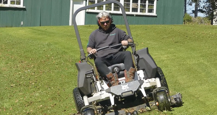 bobcat zero turn on an angle