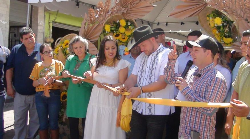 Inauguración del Primer festival del maíz en Jiquilpan.
