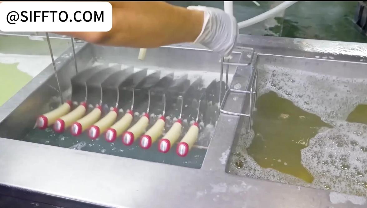 Workshop ultrasonic cleaning machine for knife processing