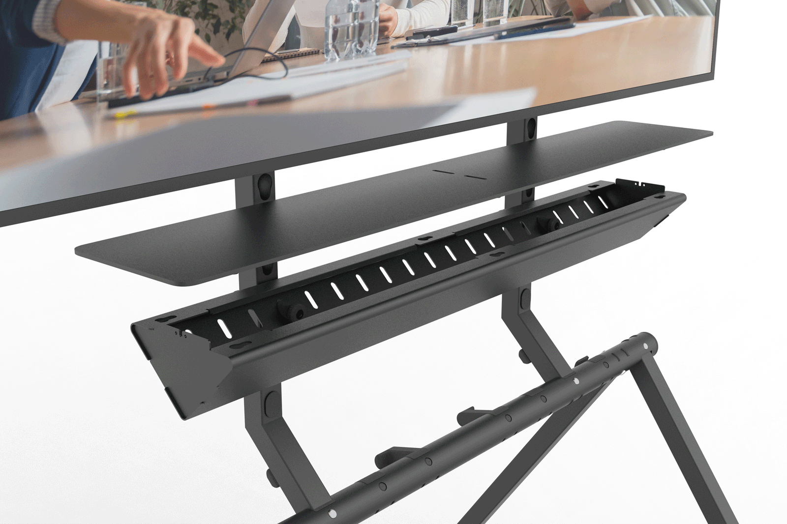 Easy access to your cabling and adapters.