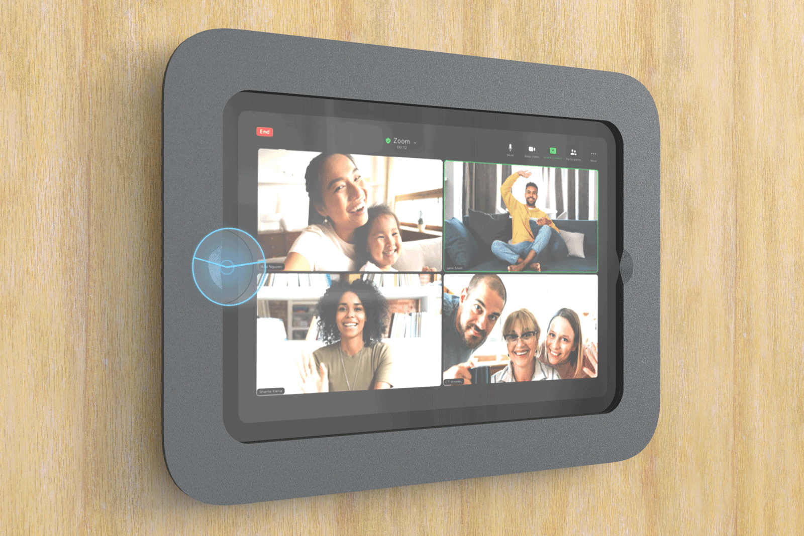 Center Stage Compatible