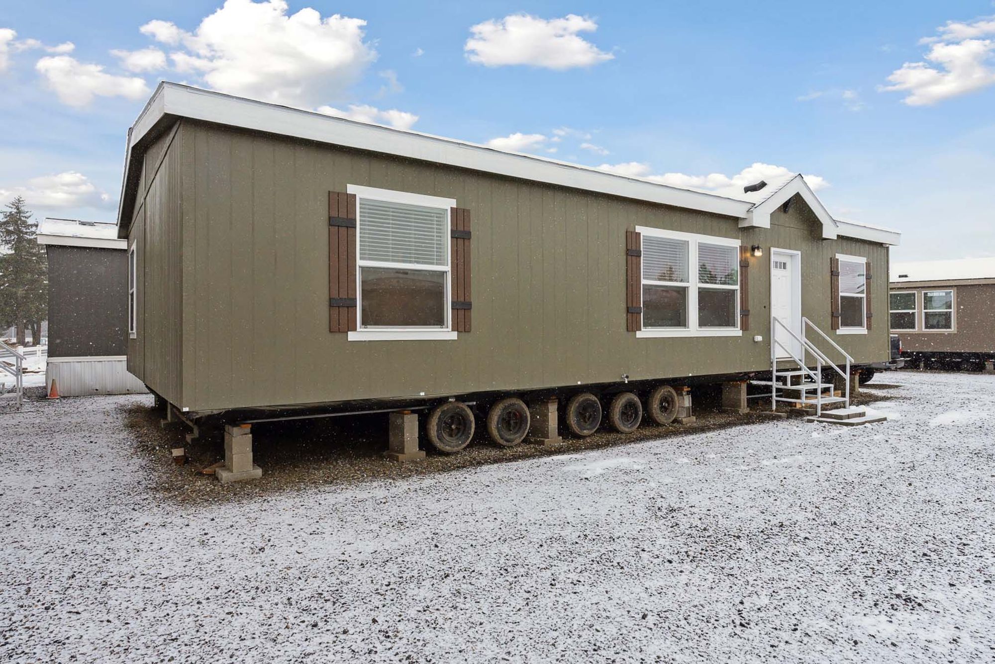 dreamworks dw4483b exterior 3