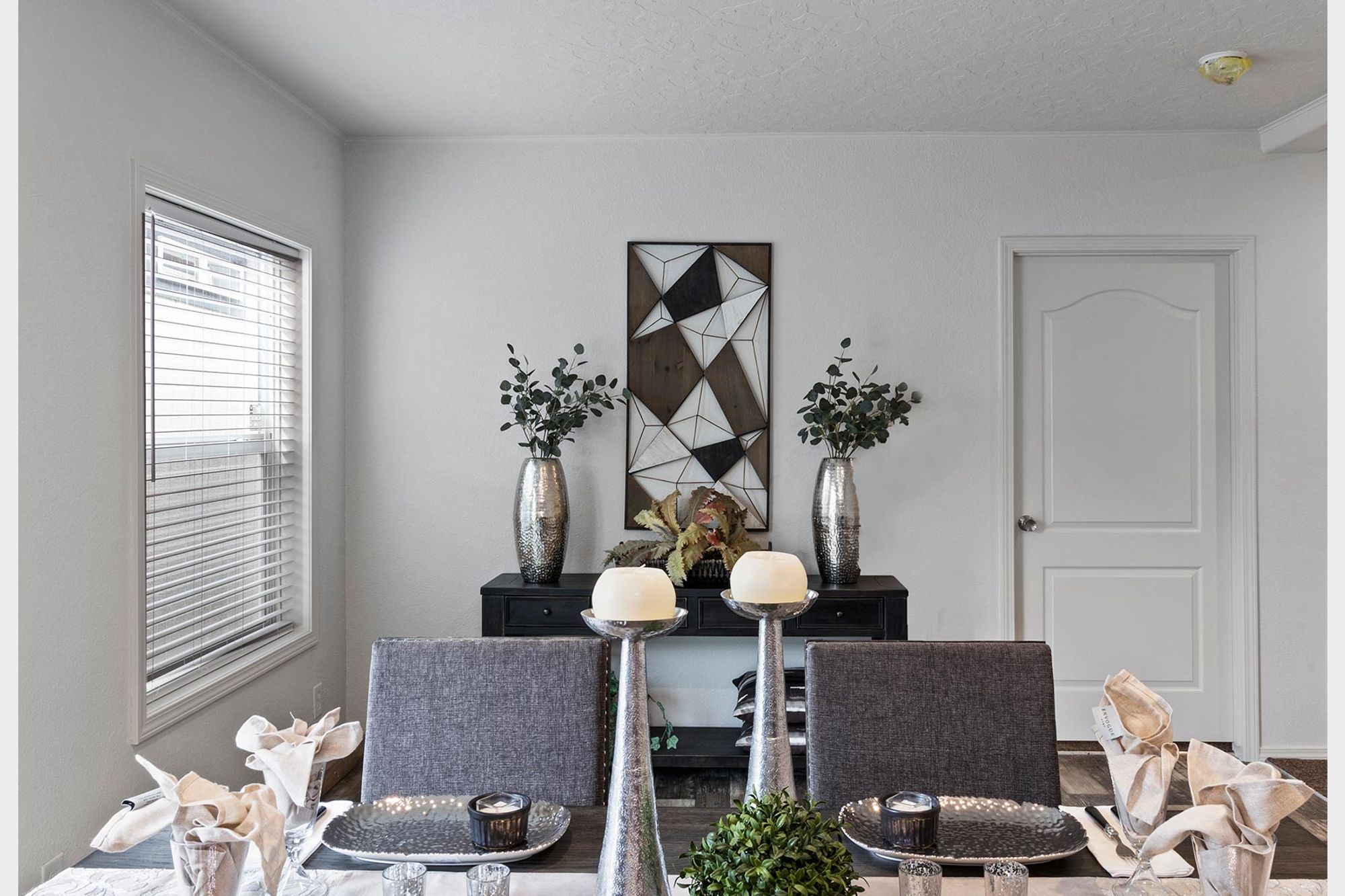 Dining Room 3