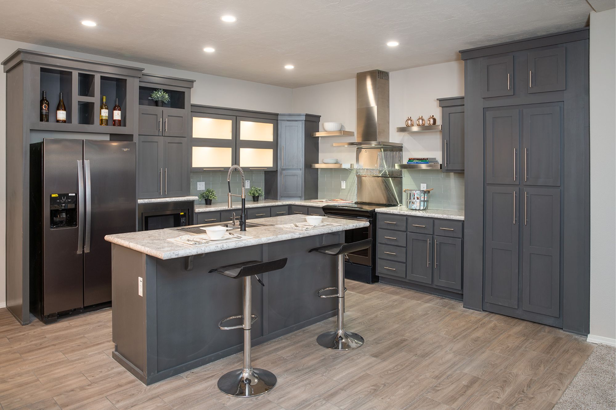 Hidden Creek HC6563P kitchen 3