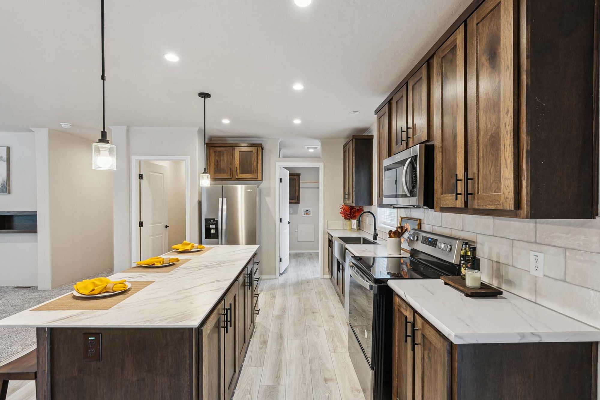DreamWorks DW4603D kitchen 5