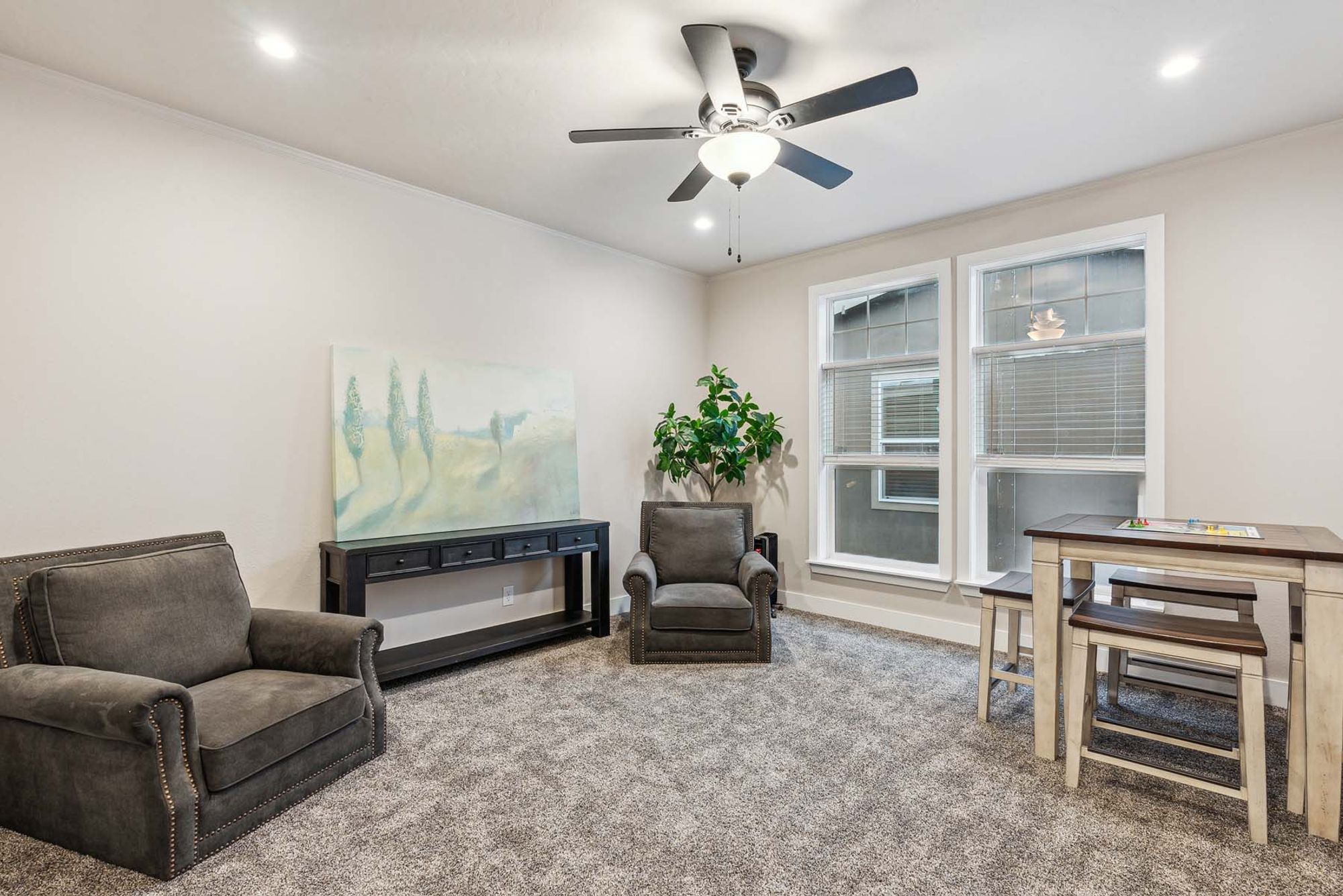 Hidden Valley Estates HV6764M Family Room 1