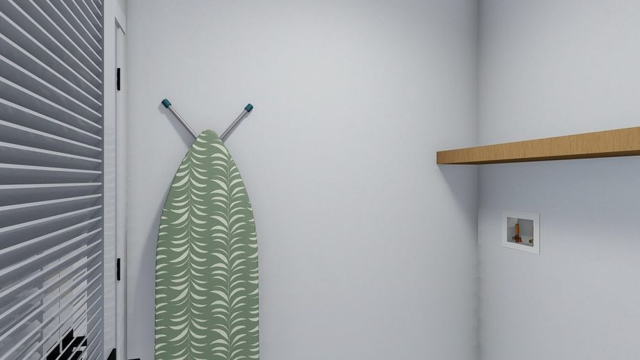Medium-sized closet