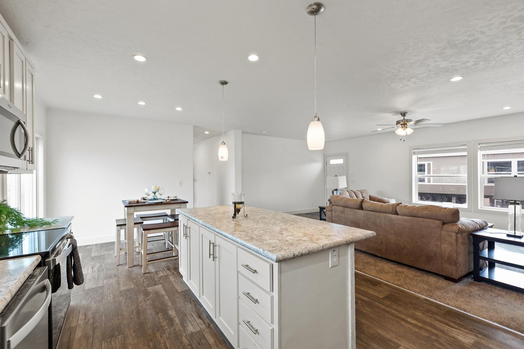 Kitchen 7