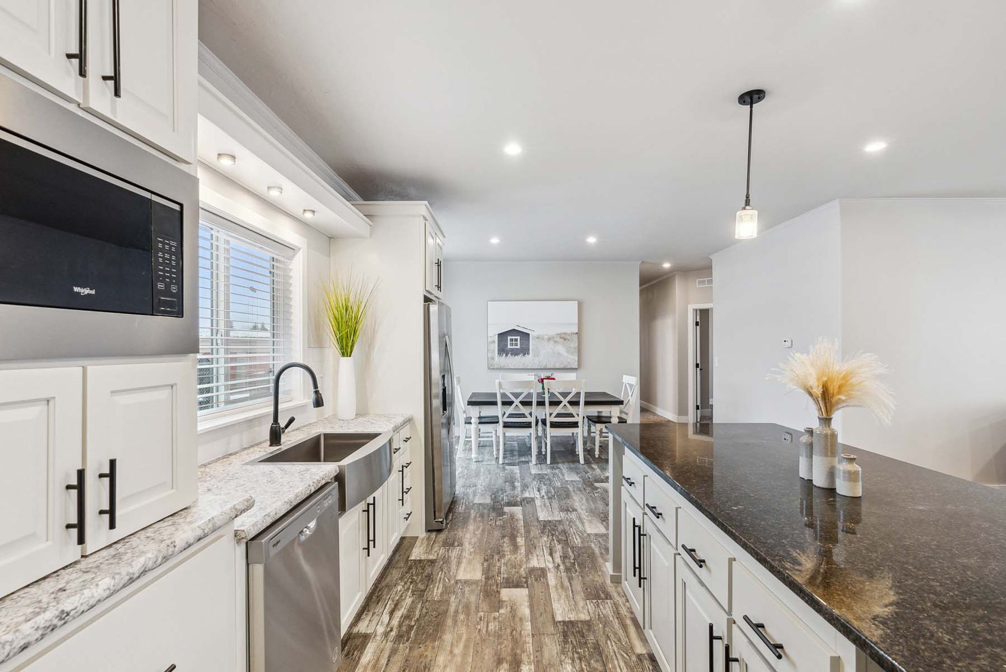 Hidden Valley Estates HV6764M Kitchen 4