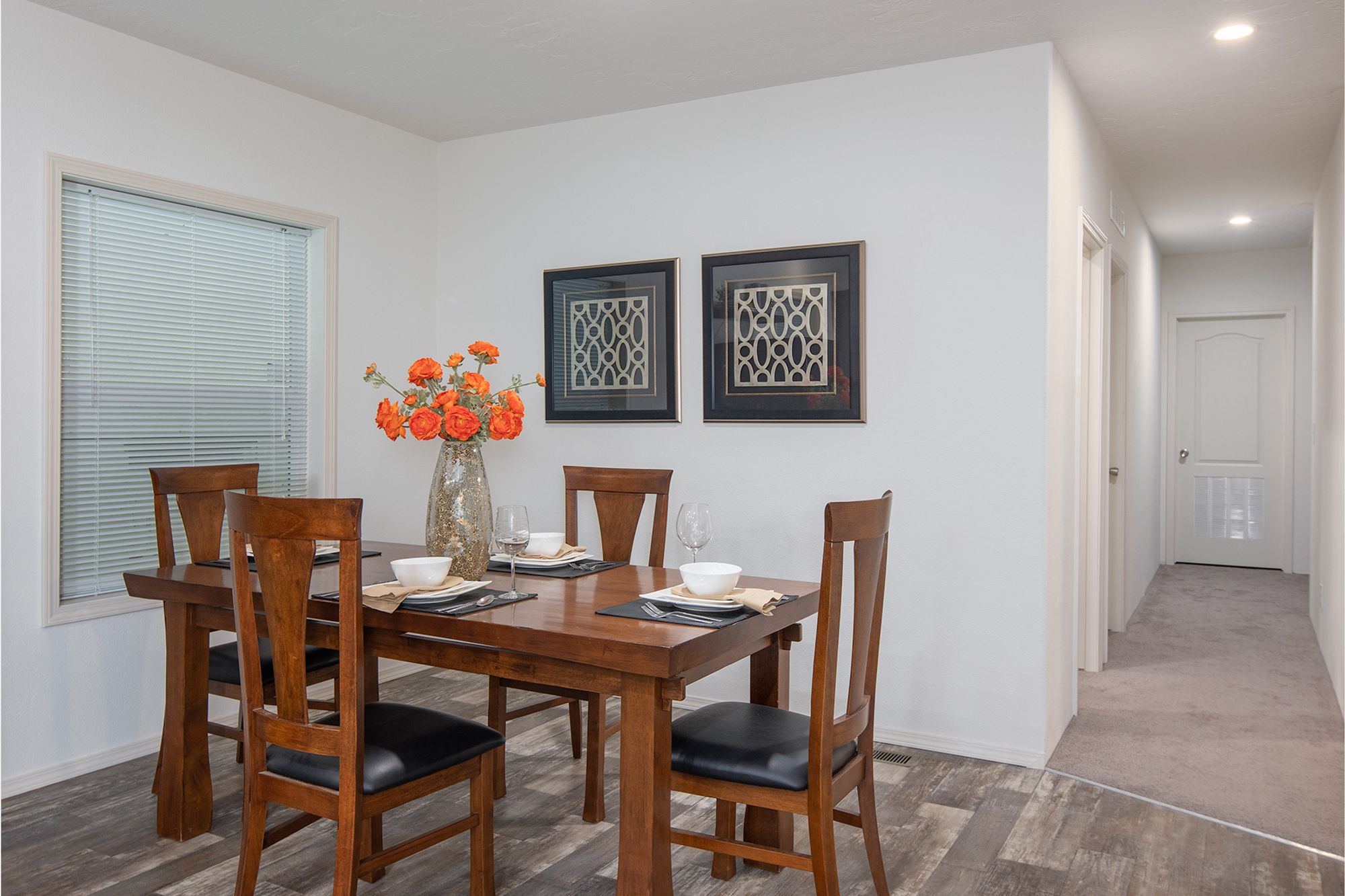 Hidden Valley HV4764M Dining Room 1