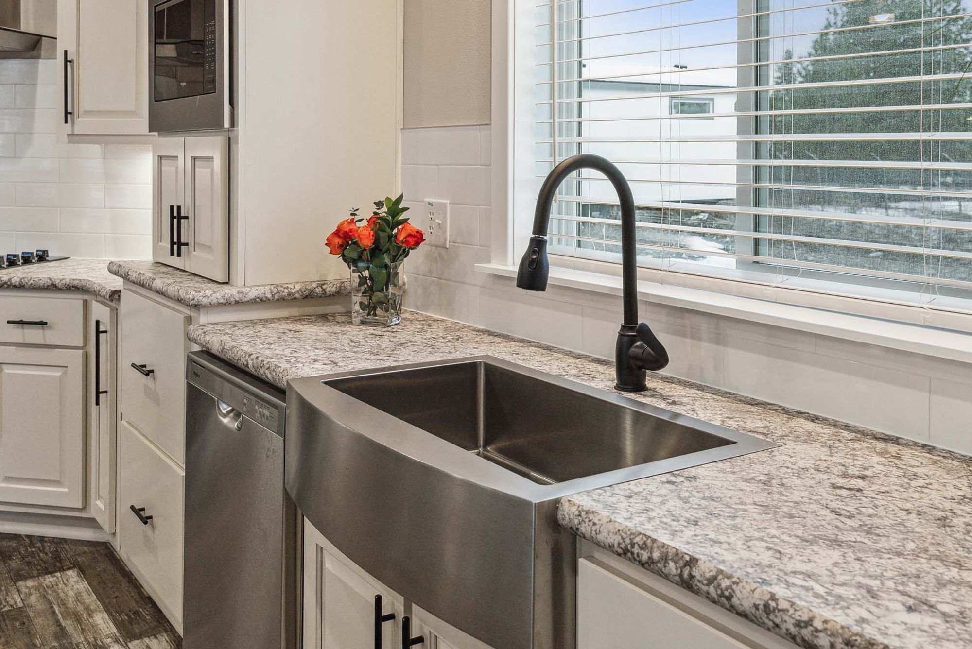 Hidden Valley Estates HV6764M Kitchen Sink