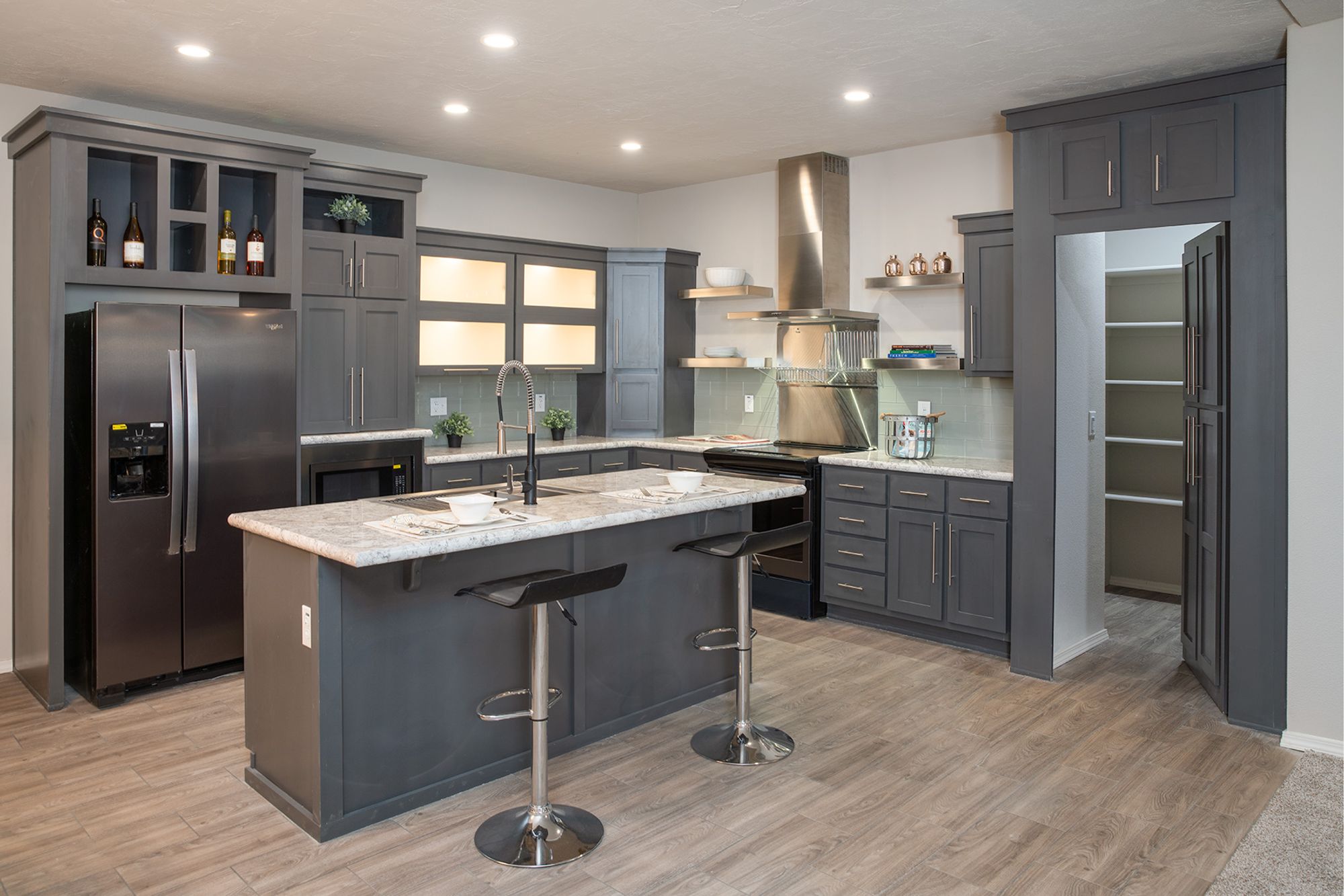 Hidden Creek HC6563P pantry