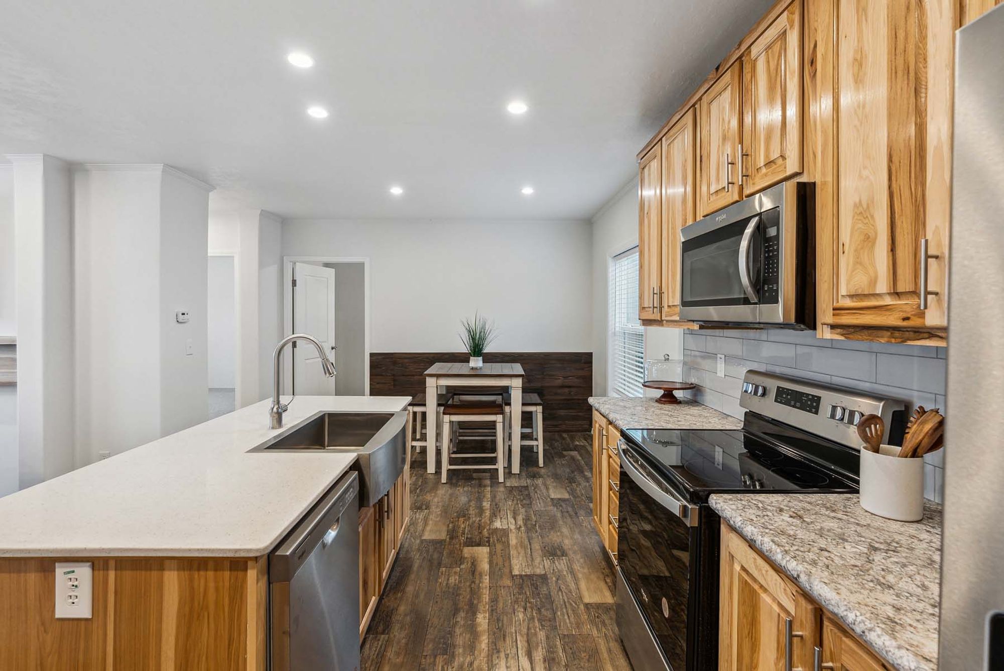 dreamworks dw4483b kitchen 4