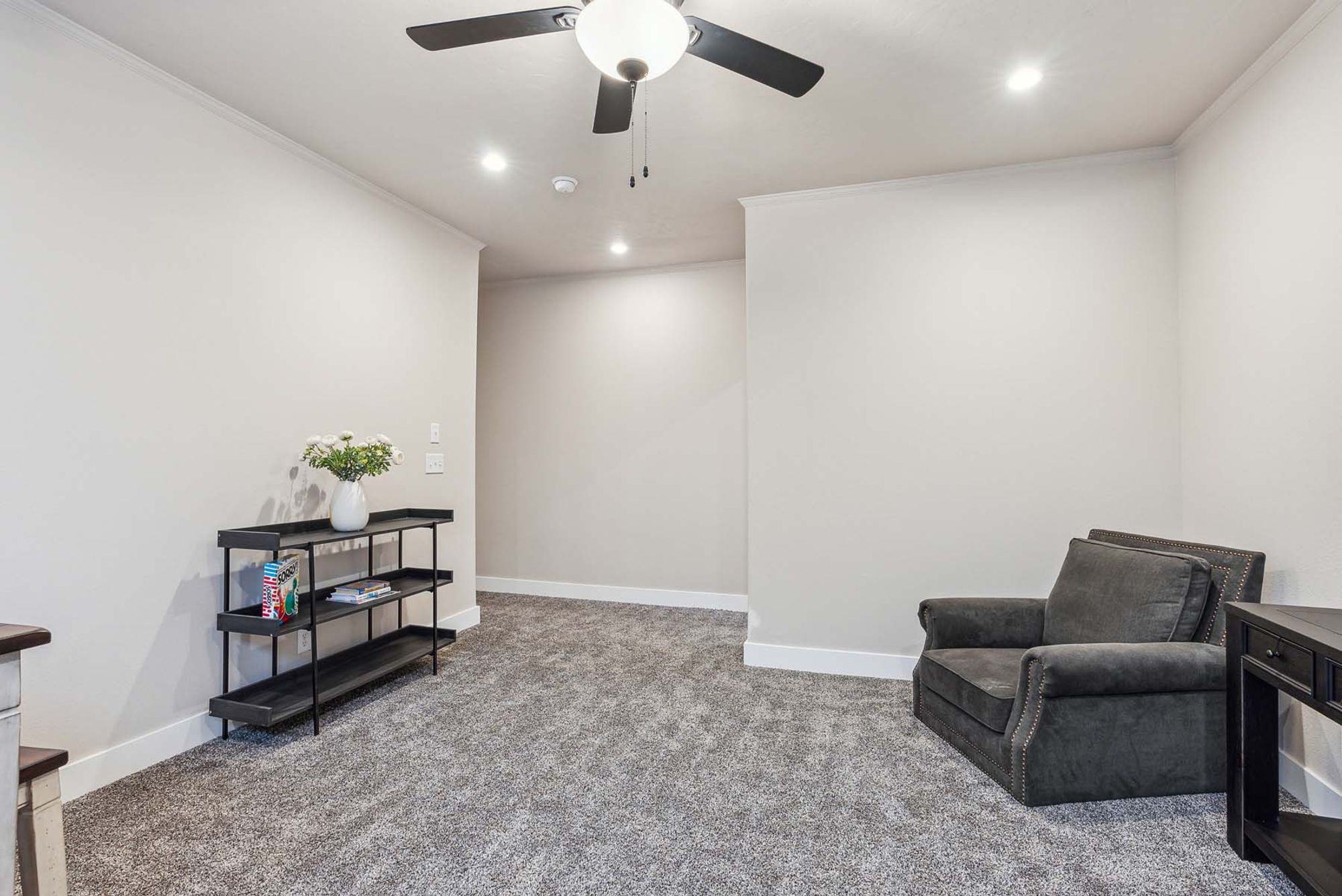 Hidden Valley Estates HV6764M Family Room 2